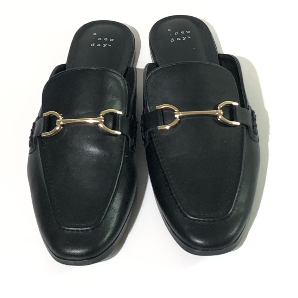 A New Day Women's Sandy Mule Flats with Memory Foam Insole - Picture 3 of 5